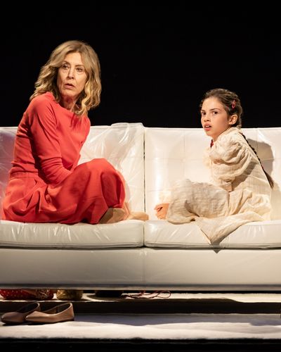 The Smile Of Her production photograph