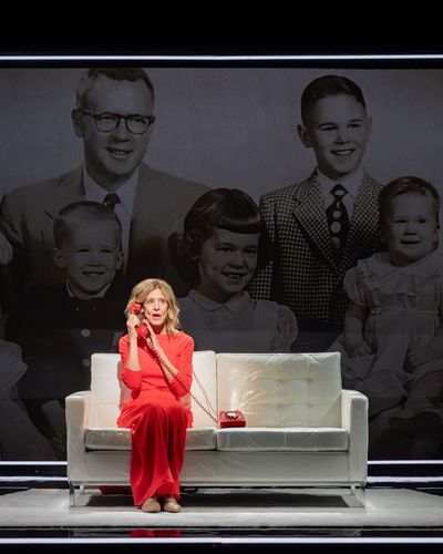 The Smile Of Her production photograph
